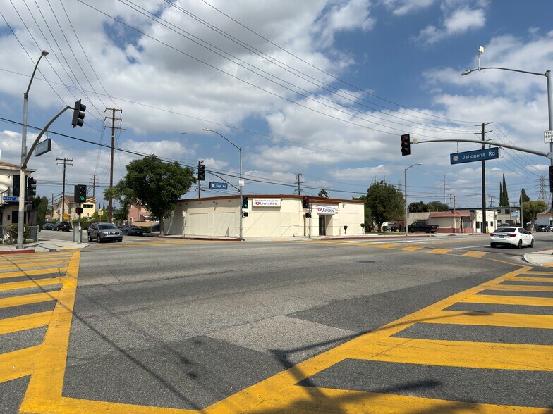 More Photos Of 6203 Gage Ave, Bell Gardens General Retail For Lease
