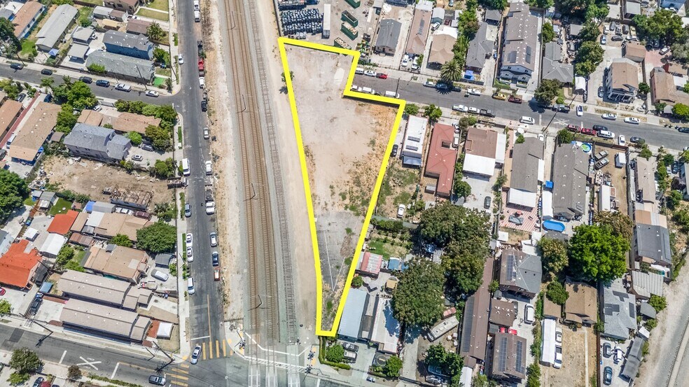 More Photos Of 1693-1699 E 109th St, Los Angeles Land For Sale