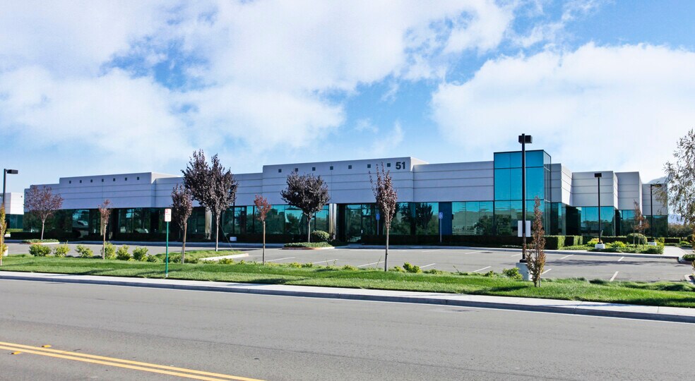 More Photos Of 95 E Airway Blvd, Livermore Unknown For Lease