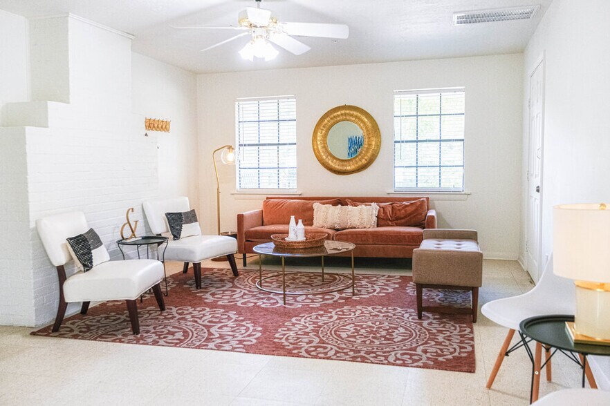 More Photos Of 12244 Serenity Rose Dr, Conroe Lodge Meeting Hall For Sale