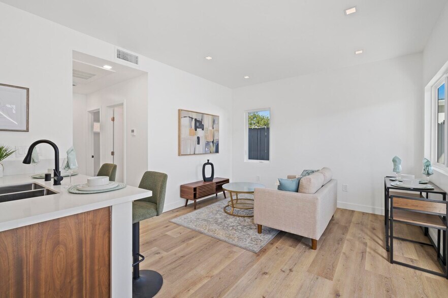 More Photos Of 3582 Hatteras Ave, San Diego Apartments For Sale
