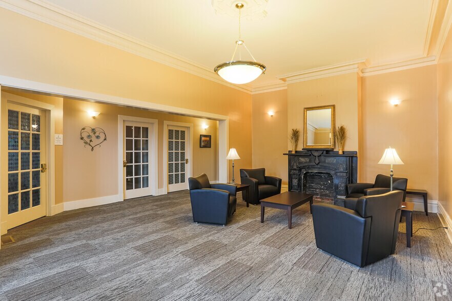 More Photos Of 510 Washington Ave, Carnegie Coworking Space