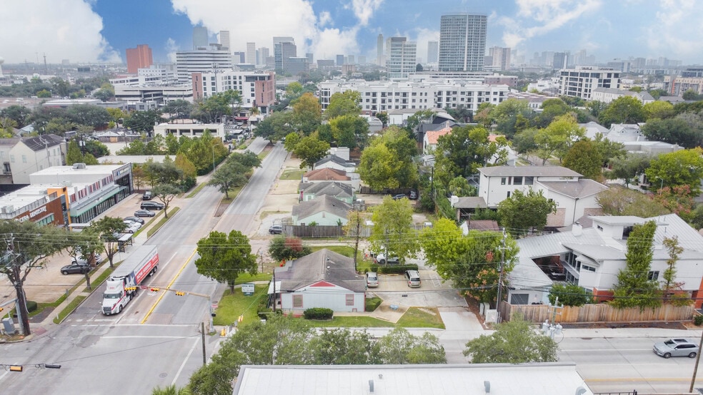 More Photos Of 2202 Richmond Ave, Houston Medical For Sale