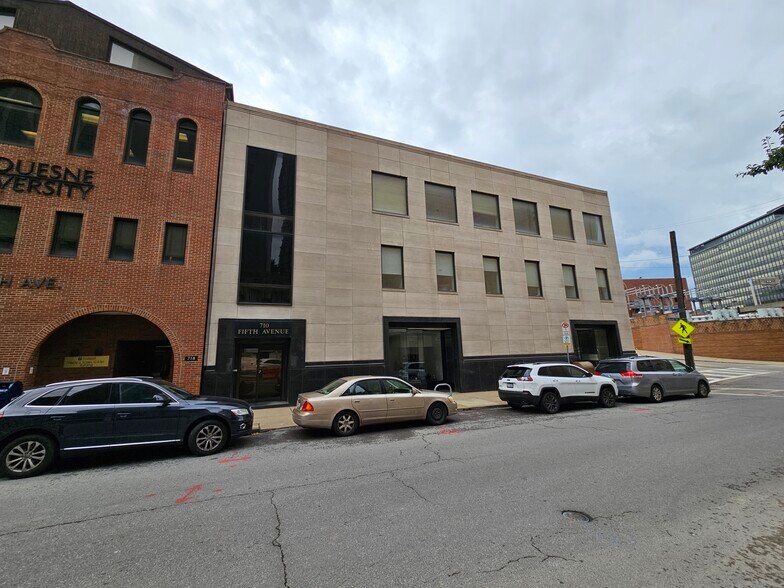 More Photos Of 710 Fifth Ave, Pittsburgh Office Residential For Sale