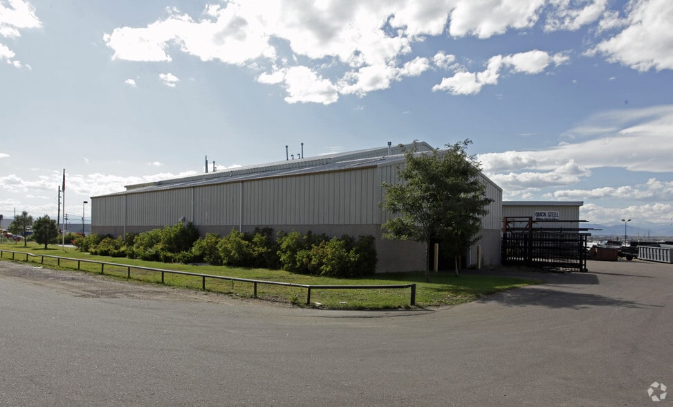 More Photos Of 5303 Vasquez Blvd, Commerce City Warehouse For Lease