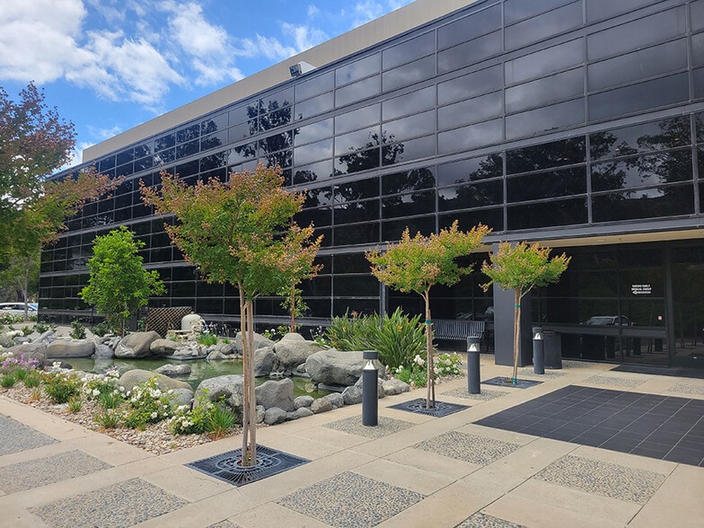 More Photos Of 28780 Single Oak Dr, Temecula Medical For Lease