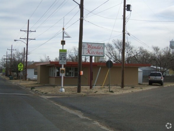 More Photos Of 709 Main St, Wolfforth Fast Food For Sale