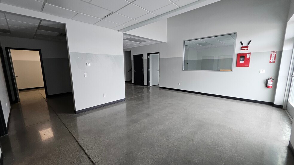 More Photos Of 230 Cutler Dr, North Salt Lake Warehouse For Lease