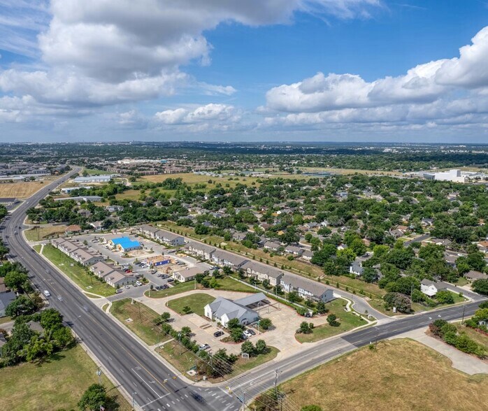 More Photos Of 2200 N A W Grimes Blvd, Round Rock Medical For Sale