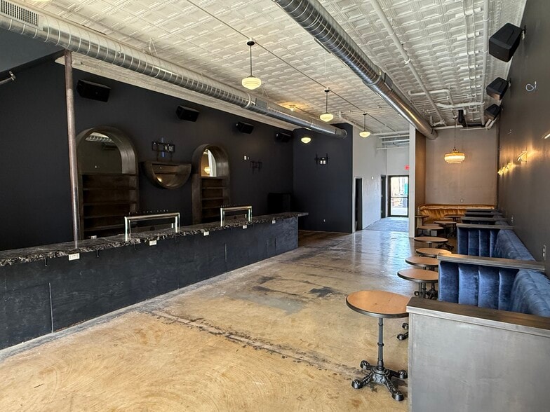 Primary Photo Of 205 E Main St, Norman Storefront Retail Office For Lease