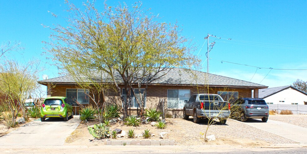 More Photos Of 9938 W Century Dr, Arizona City Apartments For Sale