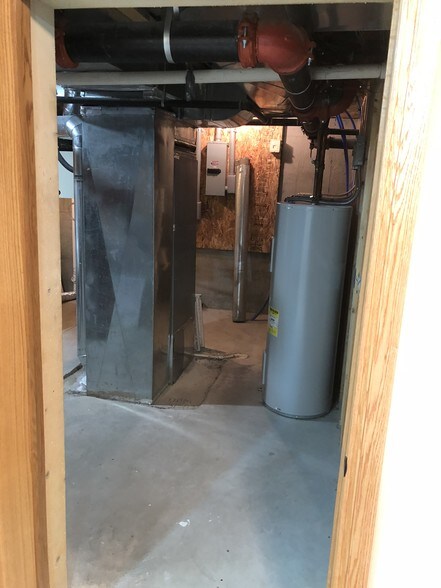 More Photos Of 299 Prairie Dr, Stanley Office For Sale