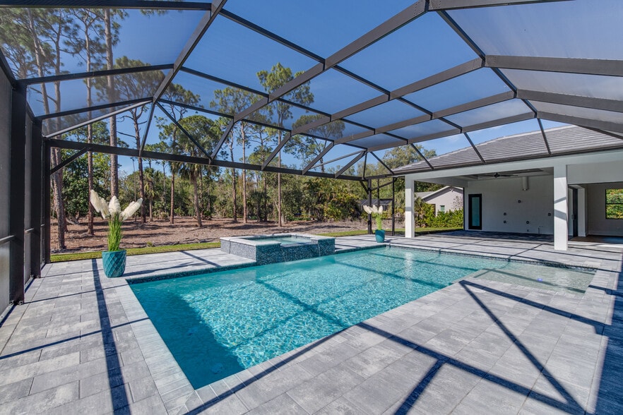 More Photos Of 3233 64th St SW, Naples Apartments For Sale
