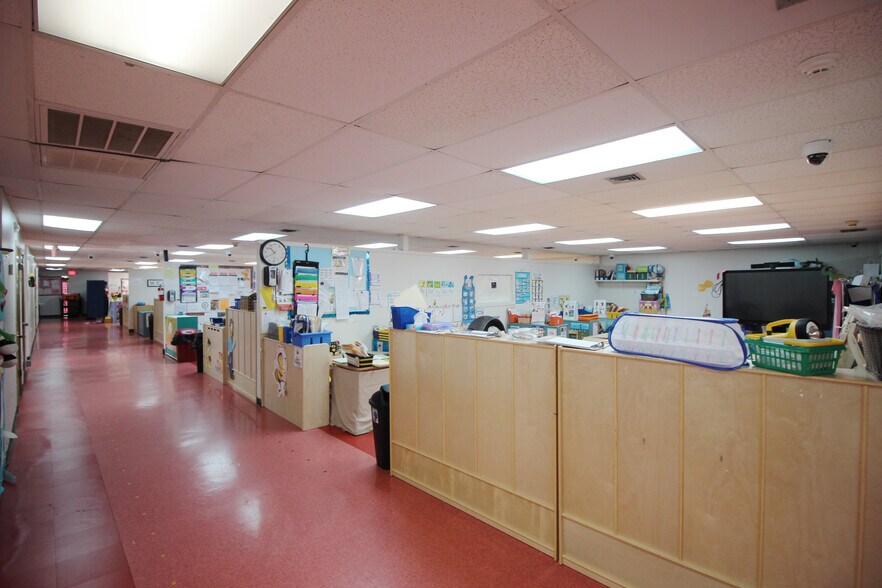 More Photos Of 3716 Reveille St, Houston Daycare Center For Sale