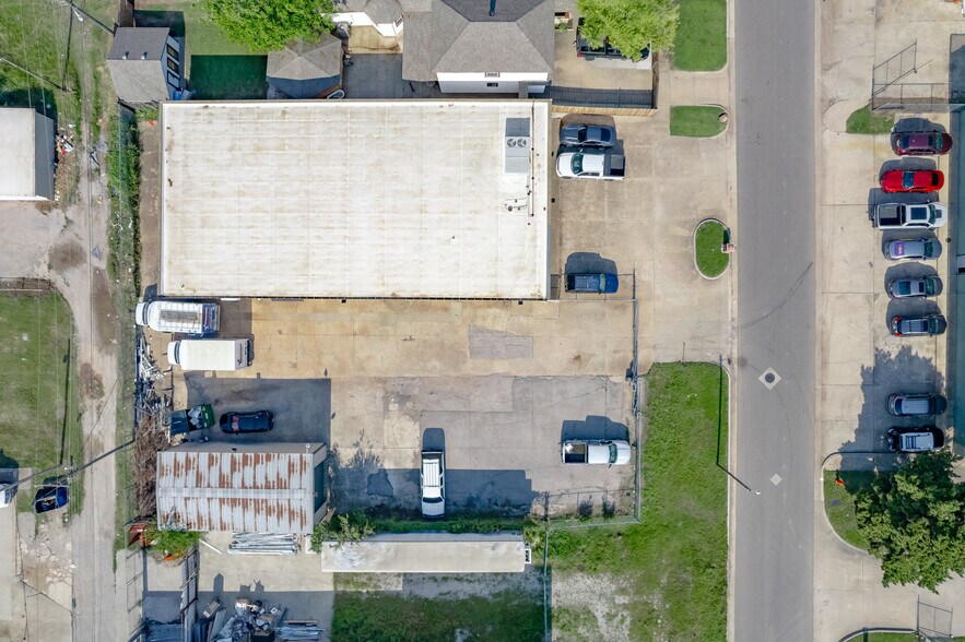 More Photos Of 1814 NW 1st St, Oklahoma City Manufacturing For Sale