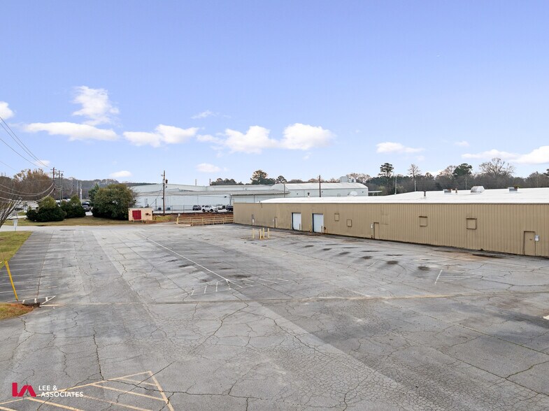 More Photos Of 1330 Atlanta Hwy, Madison Manufacturing For Sale
