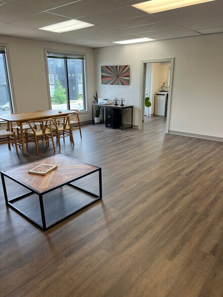 More Photos Of 2701 Greystone Rd, Nashville Office Residential For Lease