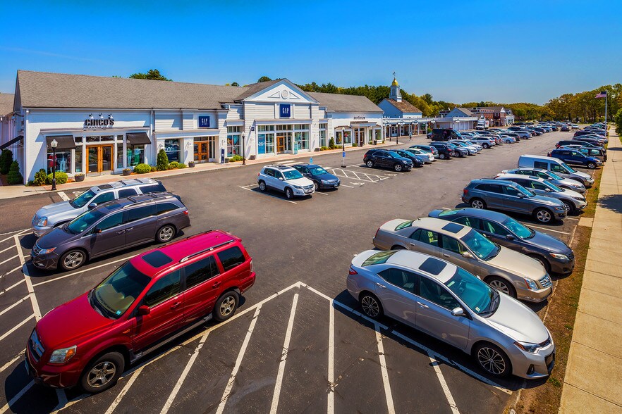 Primary Photo Of 666-746 Bliss Rd, Longmeadow Storefront For Lease