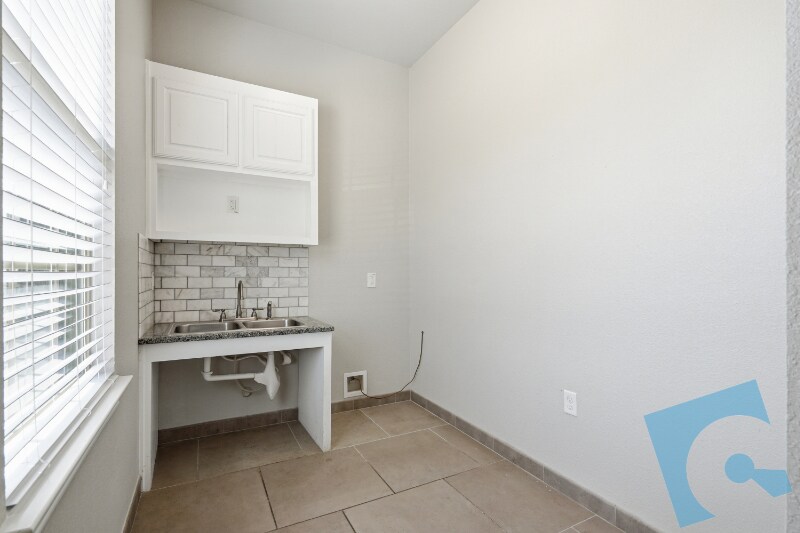 More Photos Of 101 Bourland Rd, Keller Office For Lease