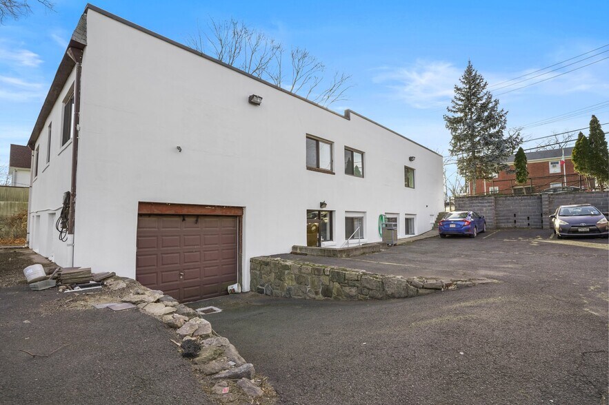 Primary Photo Of 47 Purdy St, Harrison Medical For Lease