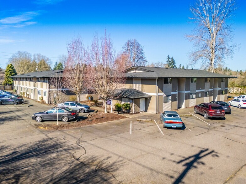 More Photos Of 921 12th Ave SE, Puyallup Apartments For Sale