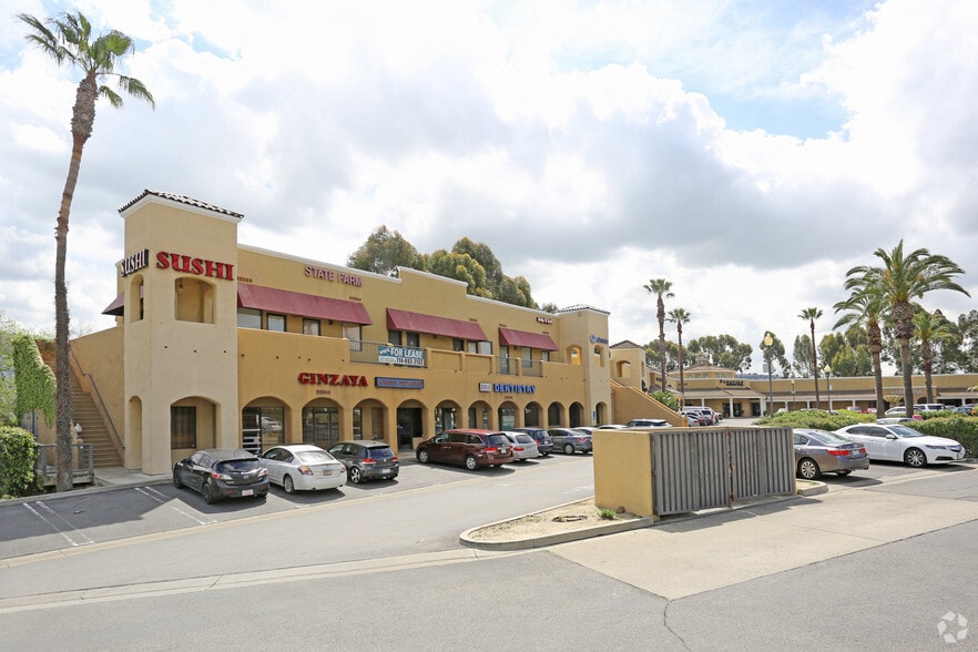 More Photos Of 22200-22290 La Palma, Yorba Linda Unknown For Lease