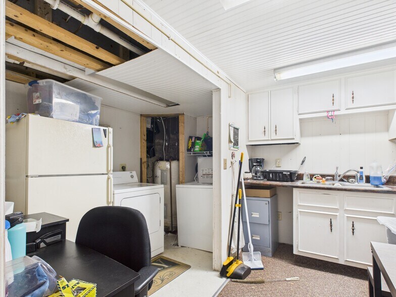 More Photos Of 329 E Dayton Dr, Fairborn Storefront Retail Office For Sale