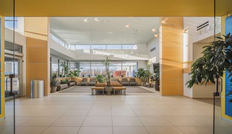 More Photos Of 2310 Peger Rd, Fairbanks Medical For Lease