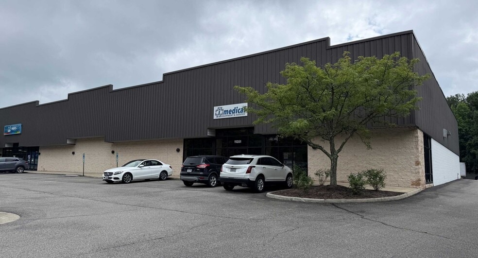 Primary Photo Of 11351 International Dr, Richmond Warehouse For Lease