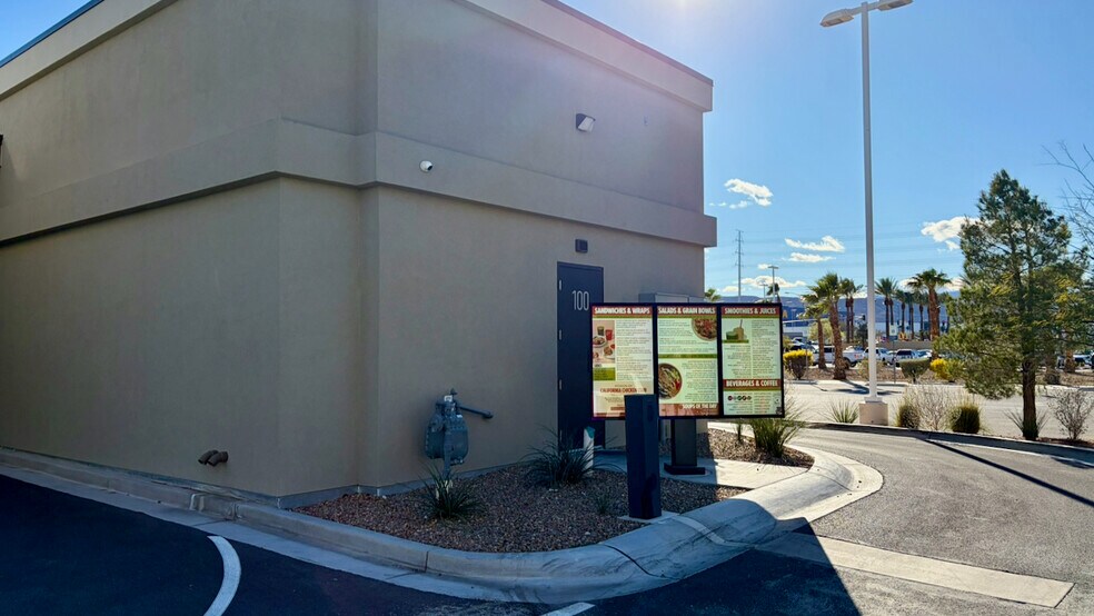 More Photos Of 8480 W Sunset Rd, Las Vegas Restaurant For Lease