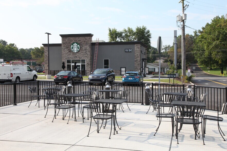 More Photos Of 1104 Carlisle Rd, Camp Hill Unknown For Lease