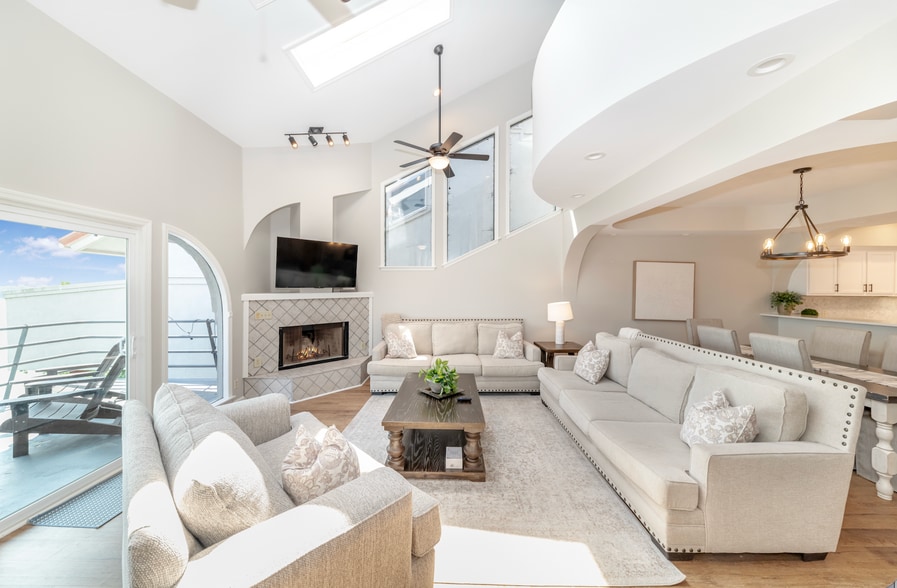 More Photos Of 165 Lakeshore Ln, Counce Hotel For Sale