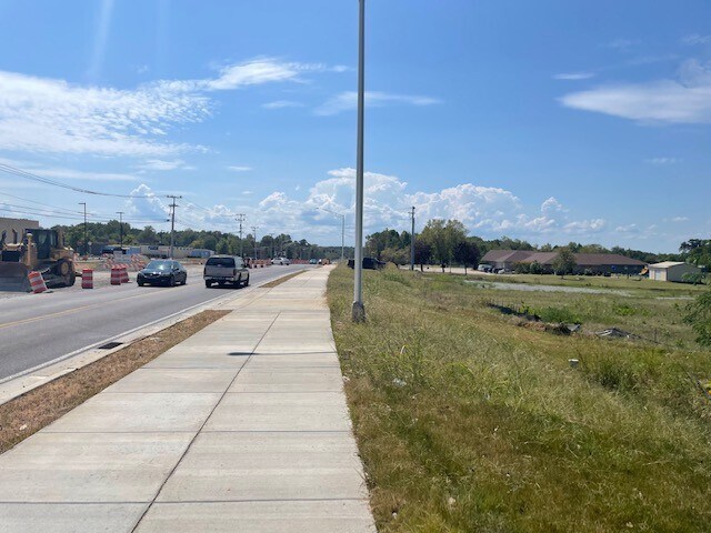 More Photos Of 2550 Whitfield Rd, Clarksville Land For Sale