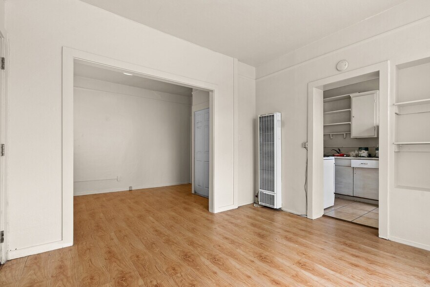 More Photos Of 2930-2932 Adeline St, Berkeley Apartments For Sale