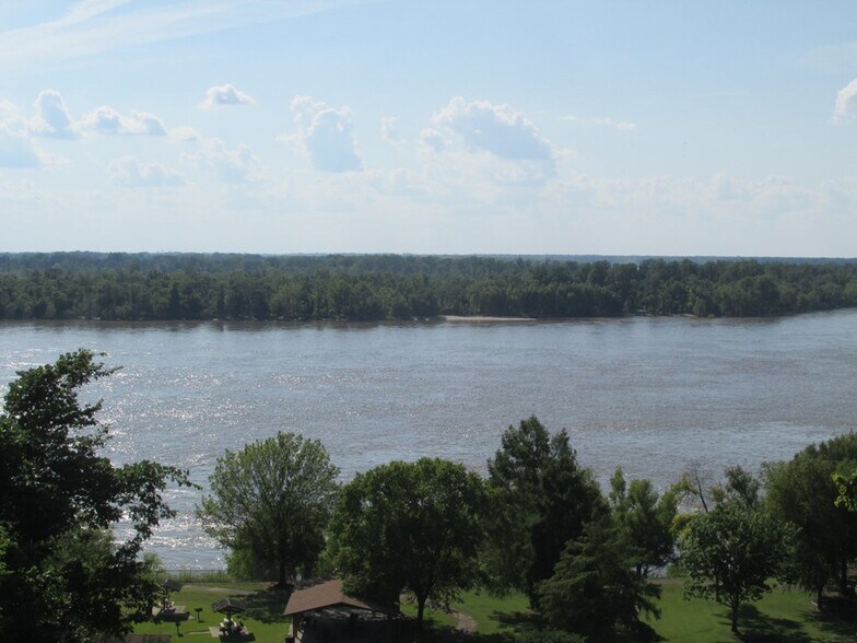 More Photos Of 4041 Washington St, Vicksburg Hotel For Sale