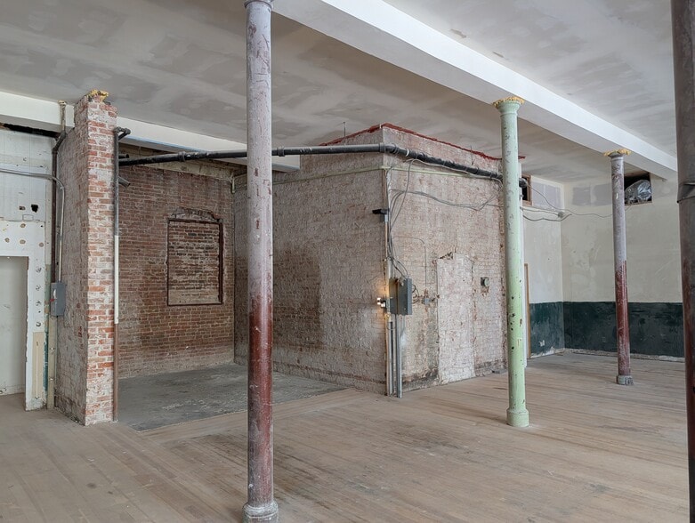 More Photos Of 31 N Tejon St, Colorado Springs Office For Lease