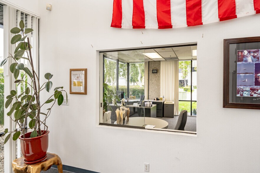 More Photos Of 231 W Blueridge Ave, Orange Manufacturing For Sale