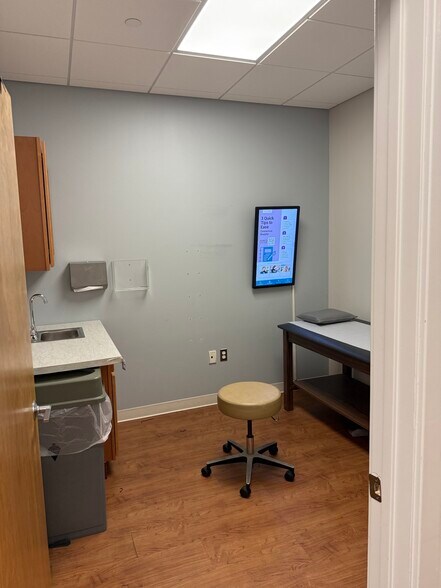 More Photos Of 186 County Road 520, Morganville Office For Lease