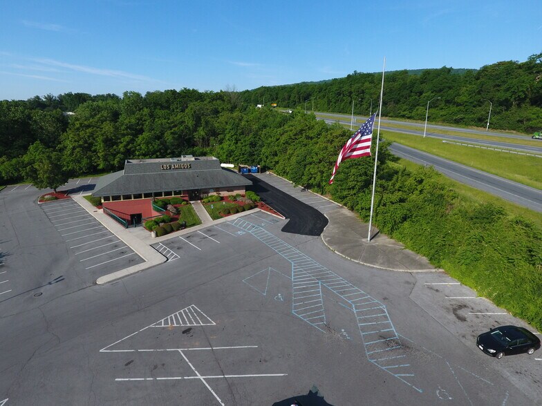 More Photos Of 205 Frederick Rd, Thurmont Restaurant For Lease