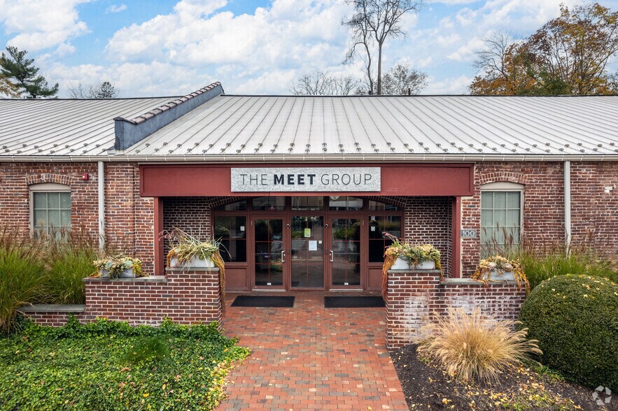 More Photos Of 500-580 Union Square Dr, New Hope Office For Lease