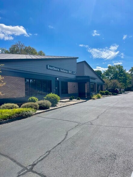 More Photos Of 1655 N Gladstone Ave, Columbus Medical For Sale