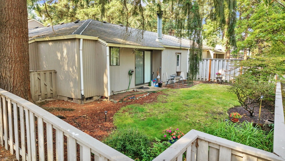 More Photos Of 12344 SW Sussex St, Beaverton Apartments For Sale