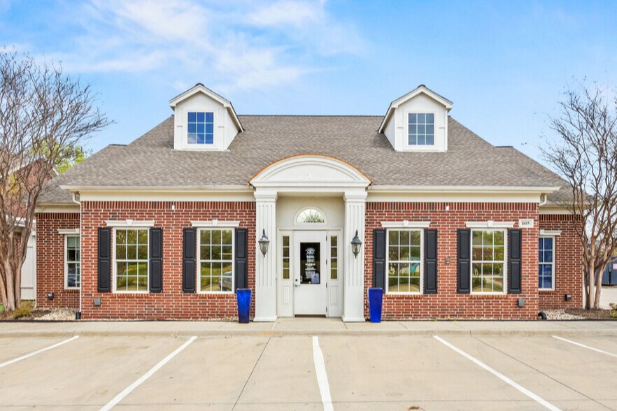 More Photos Of 105 River Oaks Dr, Southlake Medical For Sale
