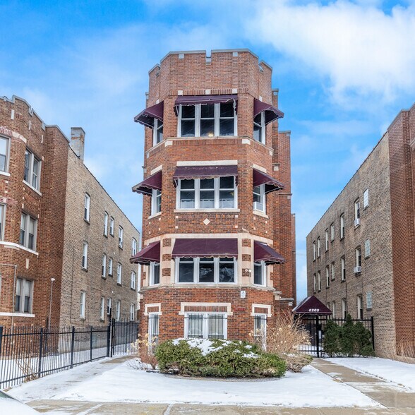 Primary Photo Of 8209 S Evans Ave, Chicago Apartments For Sale