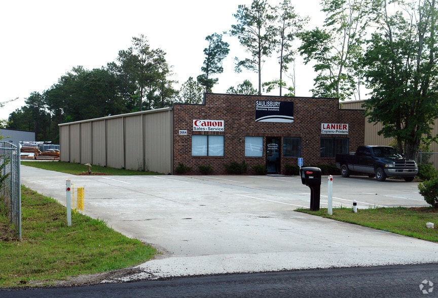 Primary Photo Of 3664 Claypond Rd, Myrtle Beach Flex For Lease