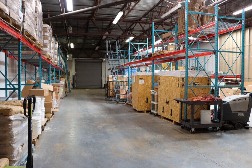 More Photos Of 85 River Rock Dr, Buffalo Office For Lease