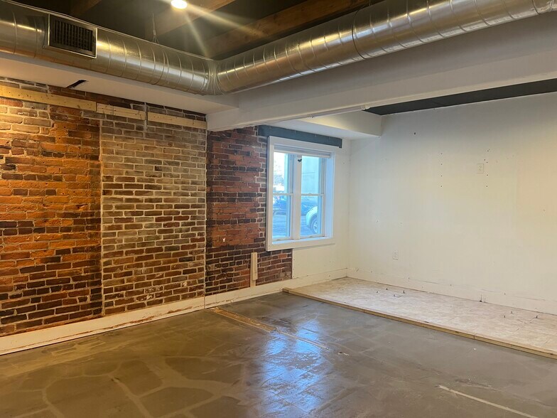 More Photos Of 242 Wood St, Doylestown Office Residential For Sale