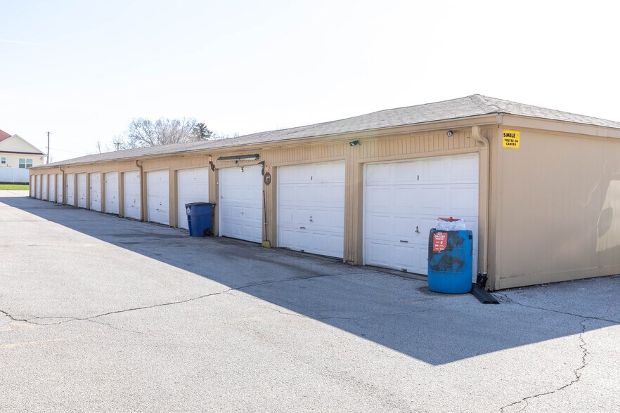 More Photos Of 810 Payton Ave, Des Moines Apartments For Sale