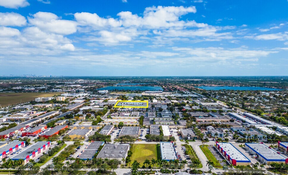 More Photos Of 14000-14048 SW 140th St, Miami Warehouse For Lease