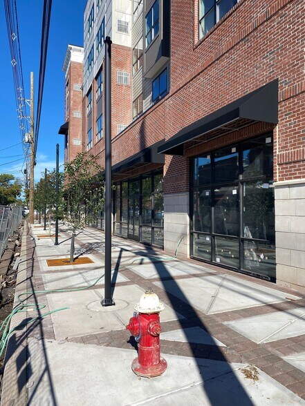 More Photos Of 307 W Elizabeth Ave, Linden Apartments For Lease